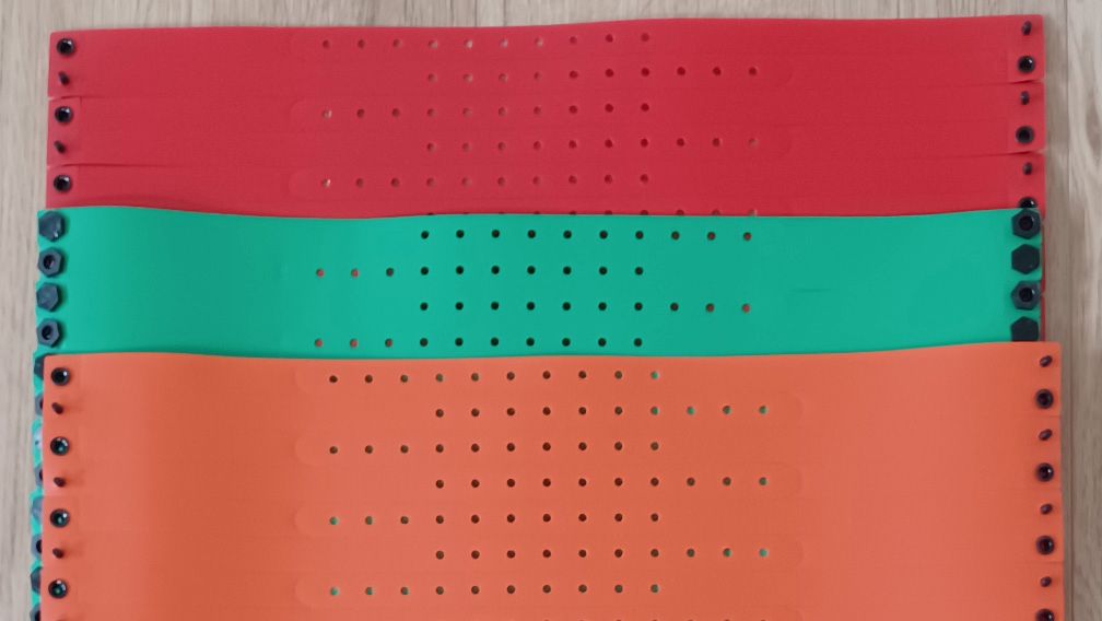 Restposten Identbänder Vinyl unbedruckt Restposten Identbänder Vinyl unbedruckt