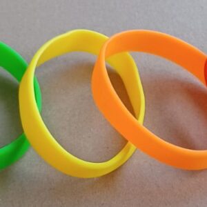 Farbübersicht der Silikonarmbänder, unbedruckt, Lagerware für Kinder und Erwachsene, Teil 1