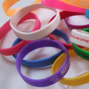 Silikon-Armbänder (Gummiarmbänder)