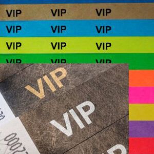 Papierbänder in gold und silber mit VIP bedruckt