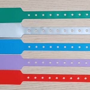 Identbänder Vinyl hochwertig 3-lagig mit Druckknopf-Verschluss matt und glanz