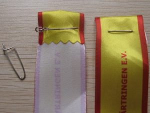 Brustabzeichen mit Sicherheits-Nadel
