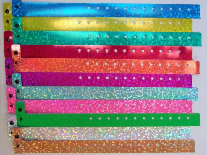 Glitzerarmbänder aus Kunststoff mit Hologramm Glitzerarmbänder aus Kunststoff mit Hologramm